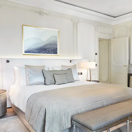 Hotel De Paris Monte-carlo 5*