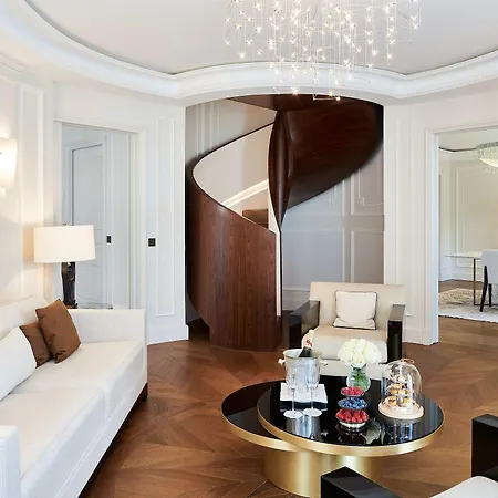 Hotel De Paris Monte-carlo 5*