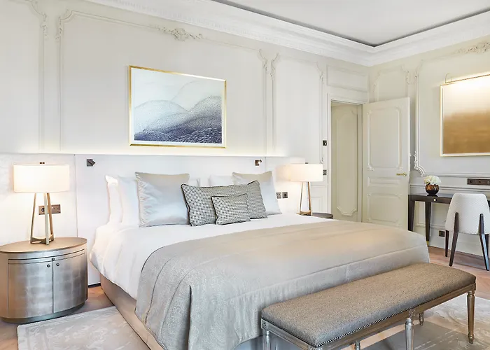 Hotel De Paris Monte-carlo 5*